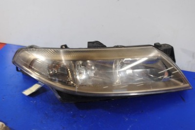 RENAULT LAGUNA II REFLEKTOR PRAWY PRZÓD XENON