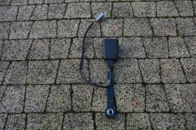 Кліпса поперечина безпеки лівий перед mazda 6 gj 2.0 1086676 фото №1