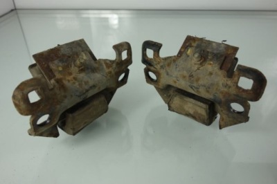 Nissan navara d40 кронштейн подушка двигателя 2.5 dci фото №1