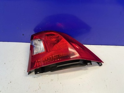Volvo s60 2015 po права лампи задні фото №1