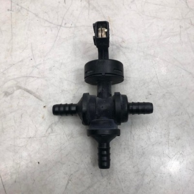 Электроклапан вакуумa v70 iii xc70 iii s80 ii v60 i s60 ii фото №1