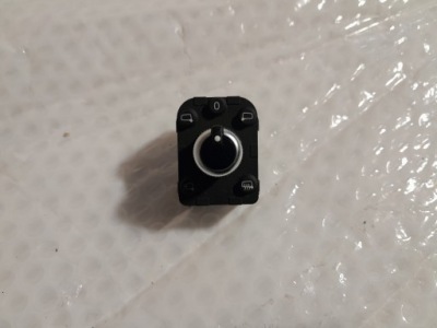 Audi a4 b9 перемикач регулювання дзеркал 4m0959565m фото №1