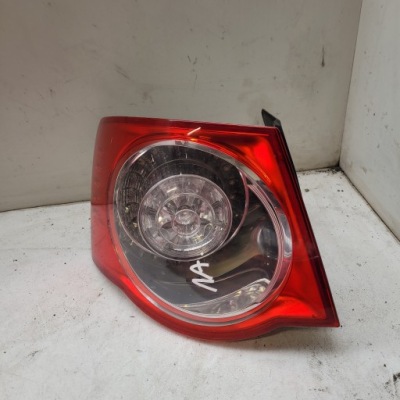 Vw jetta лампа задня задня ліва 1k5945095m фото №1