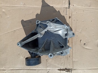 Кронштейн опора генератора mercedes w205 c-klasa фото №1