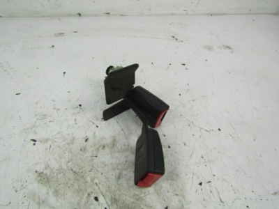 Audi a4 b5 ремінь безпеки замок задній подвійний 94-99 4d 8d2 фото №1