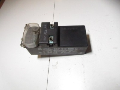 Блок керування модуль вентиляторів volksawagen golf 3 357919506d фото №1