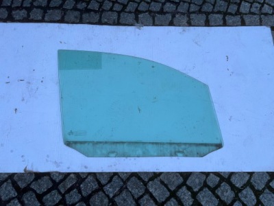 Стекло дверь боковая правый перед 2016r vw caddy iv фото №1