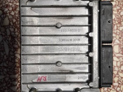 Renault modus i блок керування бортовий комп'ютер двигуна 8200414422 фото №1