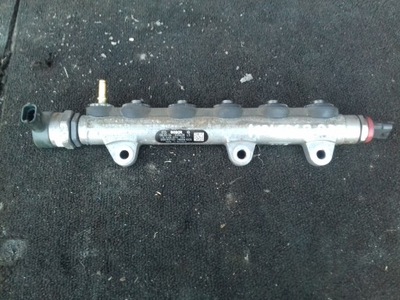 Молдинг упорскування 8200842432 renault koleos 2.0dci фото №1