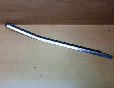 Молдинг скло правий задня mercedes gl x166 фото №1