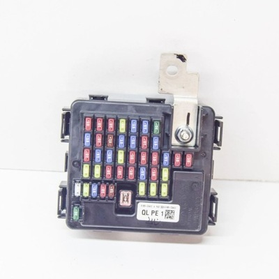 Kia sportage 2019 рамка / модуль запобіжників фото №1