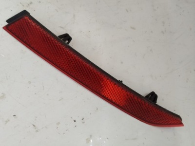 Відбивач бампера заднього vw passat b8 3g0945105a фото №1