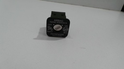 Lexus is 300h 200t 16r переключатель выключатель подушка безопасности фото №1