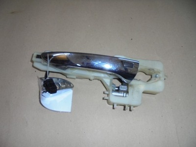 Ручка zew. хром левая перед hyundai veloster 2011 фото №1