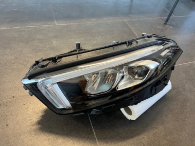 Фара ліва передня mercedes a klasa w177 led фото №1
