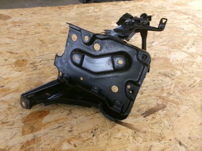 Toyota yaris iii основа акумулятор фото №1