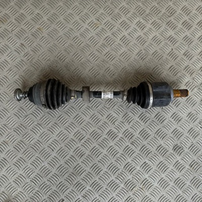 Привідний вал передня ліва bmw x1 f48 8482645 фото №1