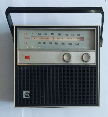 Radio WEGA-402