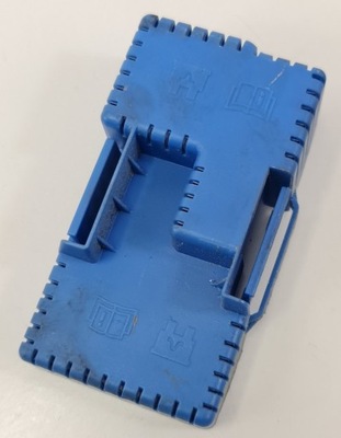 Основание коробка предохранителей volvo xc70 фото №1