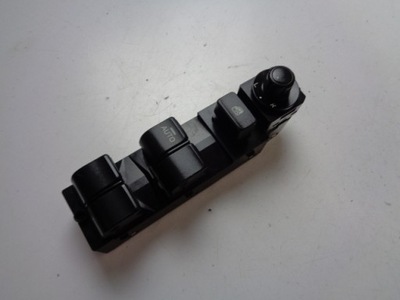 Панель вікон лівий перед mazda 3 2009- фото №1