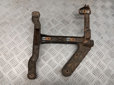 Dodge ram 60129a ліва сторона кронштейни, кріплення фото №1