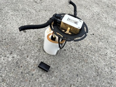 Помпа паливної  поплавок w бак 170115219r renault kangoo iv 4 1.5 dci фото №1