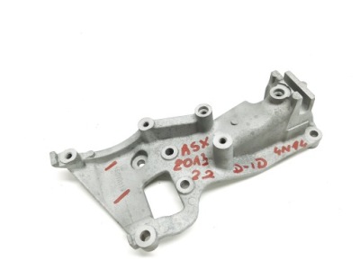 Кронштейн двигателя mitsubishi asx 2013r 2.2d-id 4n14 1801a113 фото №1