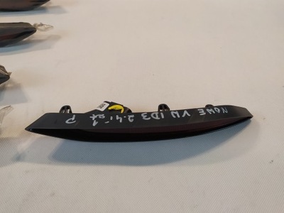 Отражатель бампера задняя правый vw id3 фото №1