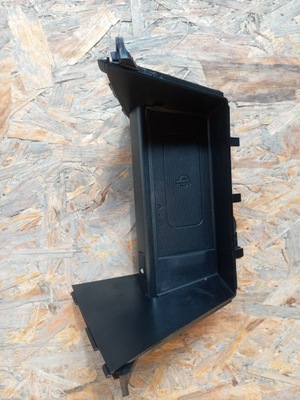 Kia proceed x-ceed зарядное устройство indukcujna 84684-j7100 фото №1