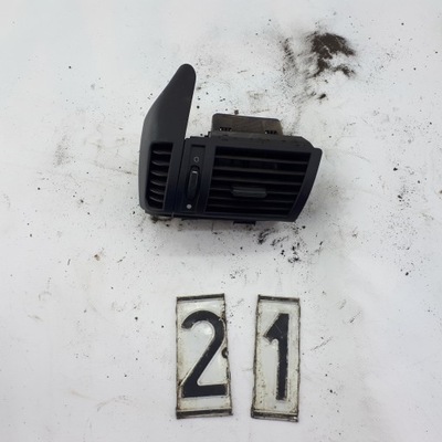 Fiat stilo 1.9 jtd решітка обдув ліва фото №1