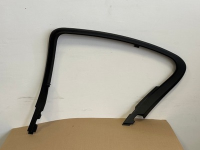 Bmw g30 захист рамка двері правий задня оригінальний номер 7384928 фото №1