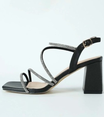 SANDAŁY DAMSKIE CZARNE OBCAS ZE SPRZĄCZKĄ 38 1V1P