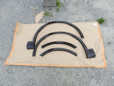 Audi q7 ii fl 19- молдинг крила права сторона фото №1