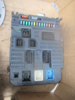 Модуль bsi peugeot 207 sw 9663798480 kombi коробка предохранителей фото №1