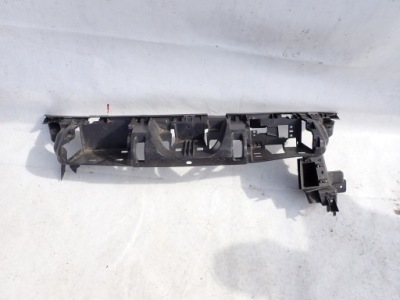 Peugeot 3008 i 09- направляющая кронштейн бампера перед фото №1