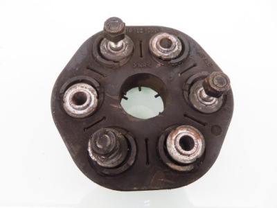 З'єднувач вала bmw e38 730d 3141521006 фото №1