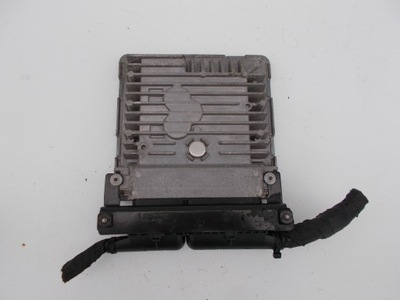 Бортовий комп'ютер блок керування vw audi seat 03l906023gl фото №1