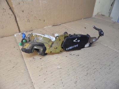 Subaru forester 1 замок дверь левый перед фото №1