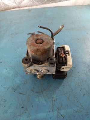 Насос abs toyota yaris verso 1.3vvti 01r фото №1