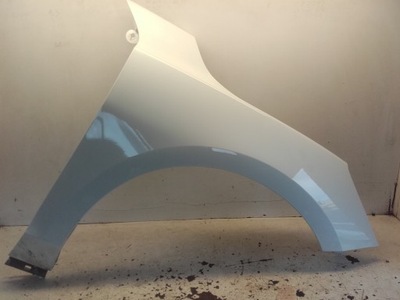 Крила правий перед ford focus mk4 18r- білий фото №1