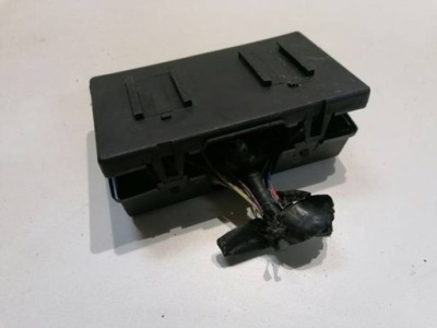 Peugeot 1007 05- коробка предохранителей 9632229480 фото №1