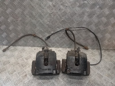 Bmw x6 e71 3.0d супорт задня лівий lub правий фото №1