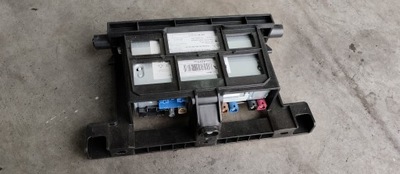 Радіо peugeot 308 iii t10 p5 9853427780 фото №1