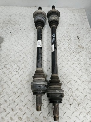 Bmw f10 f11 5 рестайлінг  535i 8603099 привідний вал półoska ліва фото №1