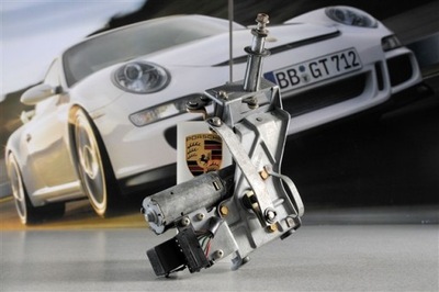 Porsche 911 993 рама дворники задний +двигатель фото №1