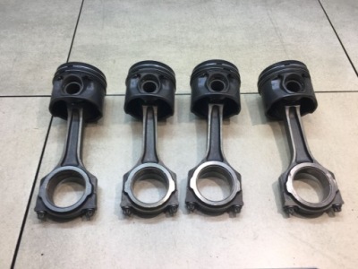 Поршень шатун mondeo mk3 2.0 tddi 24653a фото №1