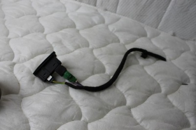 Роз'єм port usb aux вхід vw transporter t6 5g0035726e фото №1