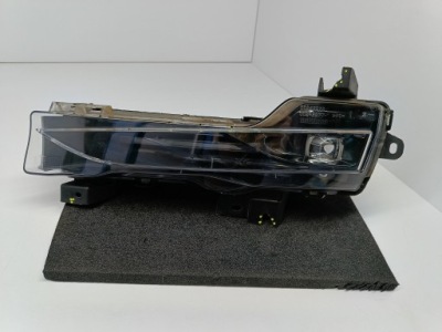 Tesla model y my 20- противотуманная фара drl левый лампа противотуманная led 1507932-00-c фото №1