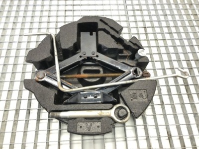 Набор инструментов subaru forester ii kombi подъемник фото №1