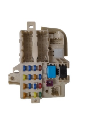 Основа запобіжників mazda 6 gy / gg gj6a66730b фото №1